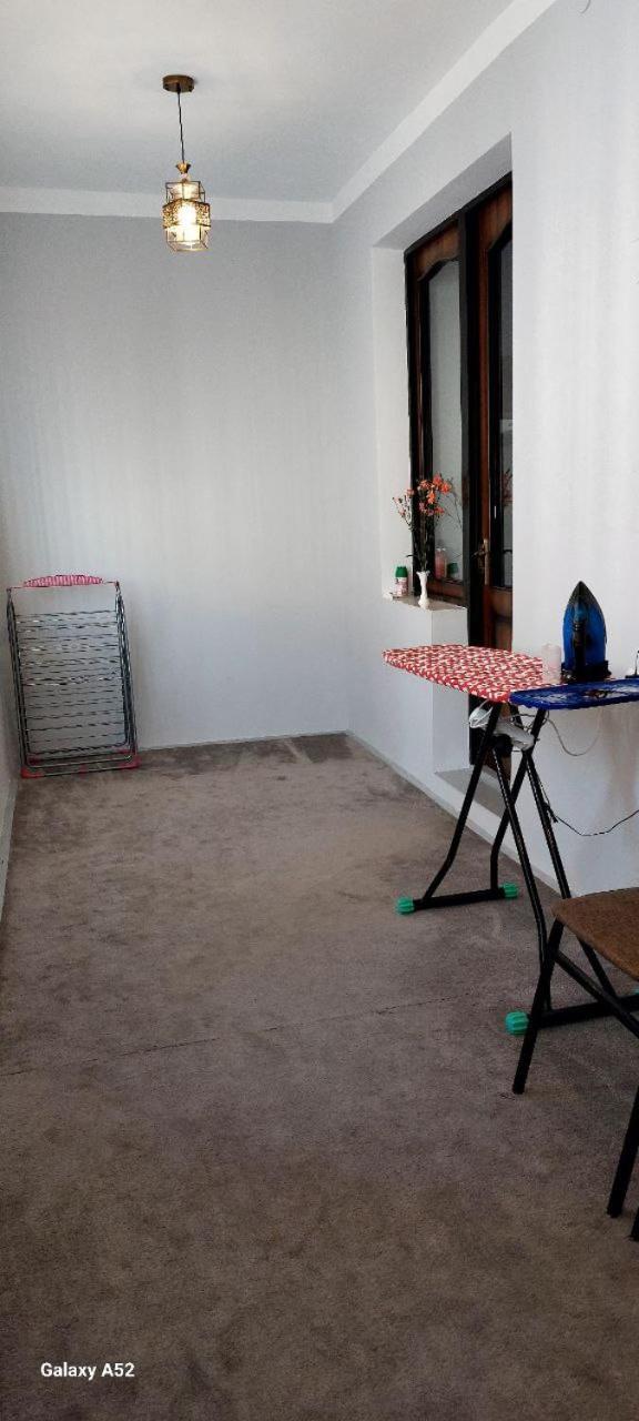 The Traveler'S Apartment Samarkand Exterior photo
